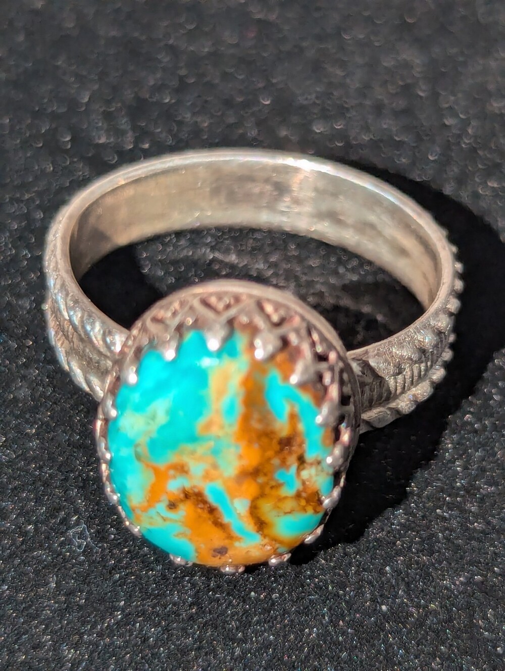 Vintage Southwestern Sterling Silver Matrix Turquoise Ring - Handcrafted Size 10 - Picture 6 of 7
